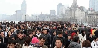 斷崖式下跌！上海外來(lái)人口跌破千萬(wàn)！