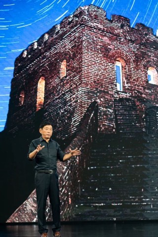 新浪財經(jīng)“三顧”長城魏建軍 保定漢子為何頻發(fā)盛世危言
