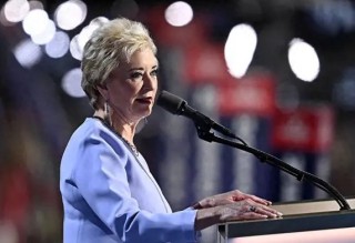 上任兩個月 特朗普正式簽署行政令精簡美教育部