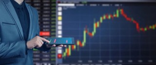 凈利潤大增47.8%，外資巨頭猛加倉，中國平安為何能強勢挺入新周期