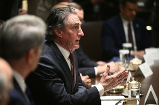 特朗普政府內(nèi)政部長(zhǎng)為其部門削減開支辯護(hù)