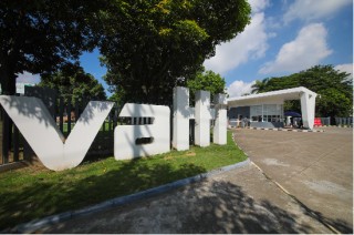從技術引領到標準輸出，華帝站穩(wěn)廚電行業(yè)“制高點”