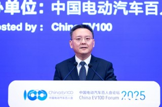國資委副主任茍坪：推動汽車央企融入全球創(chuàng)新網(wǎng)絡(luò)，有序開展海外布局