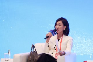 渣打銀行禤惠儀：對接內(nèi)地和境外資金、資源，滬港可為不同階段科創(chuàng)企業(yè)提供更多融資機(jī)會