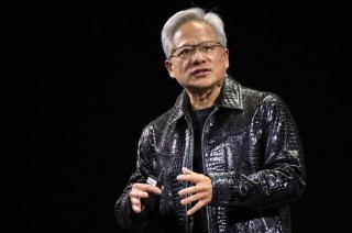 外盤頭條：4月2日對等關(guān)稅生效 英特爾新CEO計(jì)劃全面改革 特朗普施壓伊朗停止支持胡塞武裝 黃仁勛演講在即