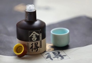停產(chǎn)一年也賣不完，舍得酒業(yè)怎么了