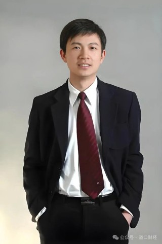 兩年兩度微調(diào)管理層背后，易方達(dá)正式迎來交棒大考？