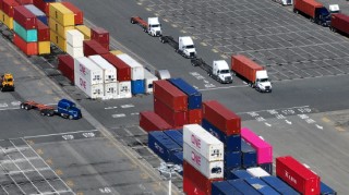 特朗普關(guān)稅政策讓小企業(yè)苦不堪言："我很憤怒，自己的政府竟這樣對我"