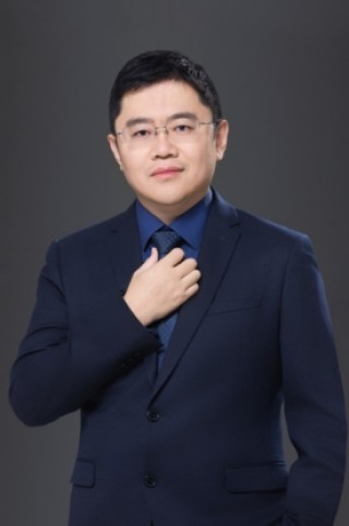 華商基金張明昕：基于價(jià)值驅(qū)動(dòng) 深耕產(chǎn)業(yè)趨勢(shì)景氣投資