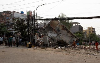 緬甸強(qiáng)震遇難人數(shù)升至1007人