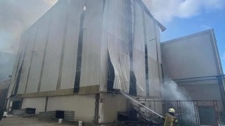 土耳其一石油制品廠發(fā)生爆炸 致1死4傷