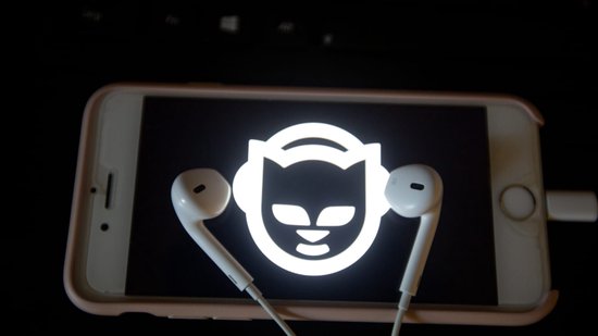 Napster在25年前開創(chuàng)了音樂共享先河，如今以2.07億美元被收購  第1張