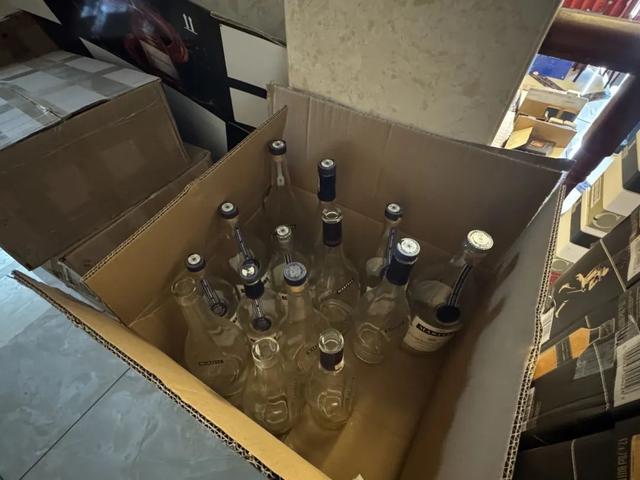 虹口警方破獲特大制售假洋酒案！涉案金額逾3000萬(wàn)元  第4張