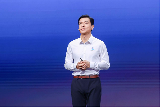“DeepSeek不是萬能的”……李彥宏，釋放了6個(gè)AI信號(hào)  第1張