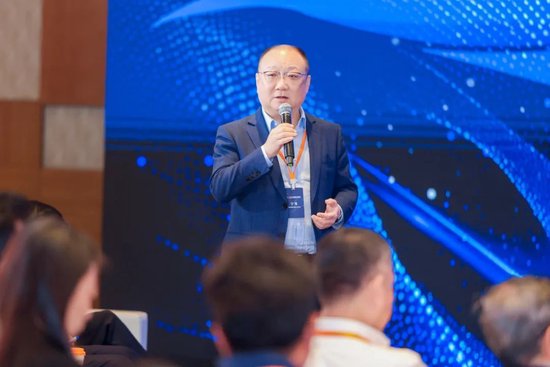 聯(lián)想控股董事長(zhǎng)寧旻：中國企業(yè)應(yīng)站在國家戰(zhàn)略角度用系統(tǒng)思維重構(gòu)企業(yè)價(jià)值鏈及全球產(chǎn)業(yè)生態(tài)  第1張