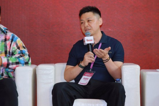 云舟出海曹潔：AI浪潮下，“出?！辈辉偈峭额櫣镜膶? 第1張