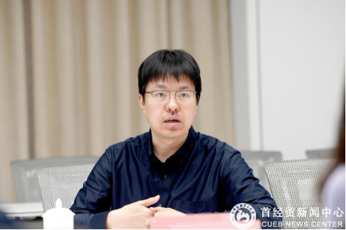 新浪黨委副書記岳才勇一行來首經(jīng)貿(mào)交流座談  第4張